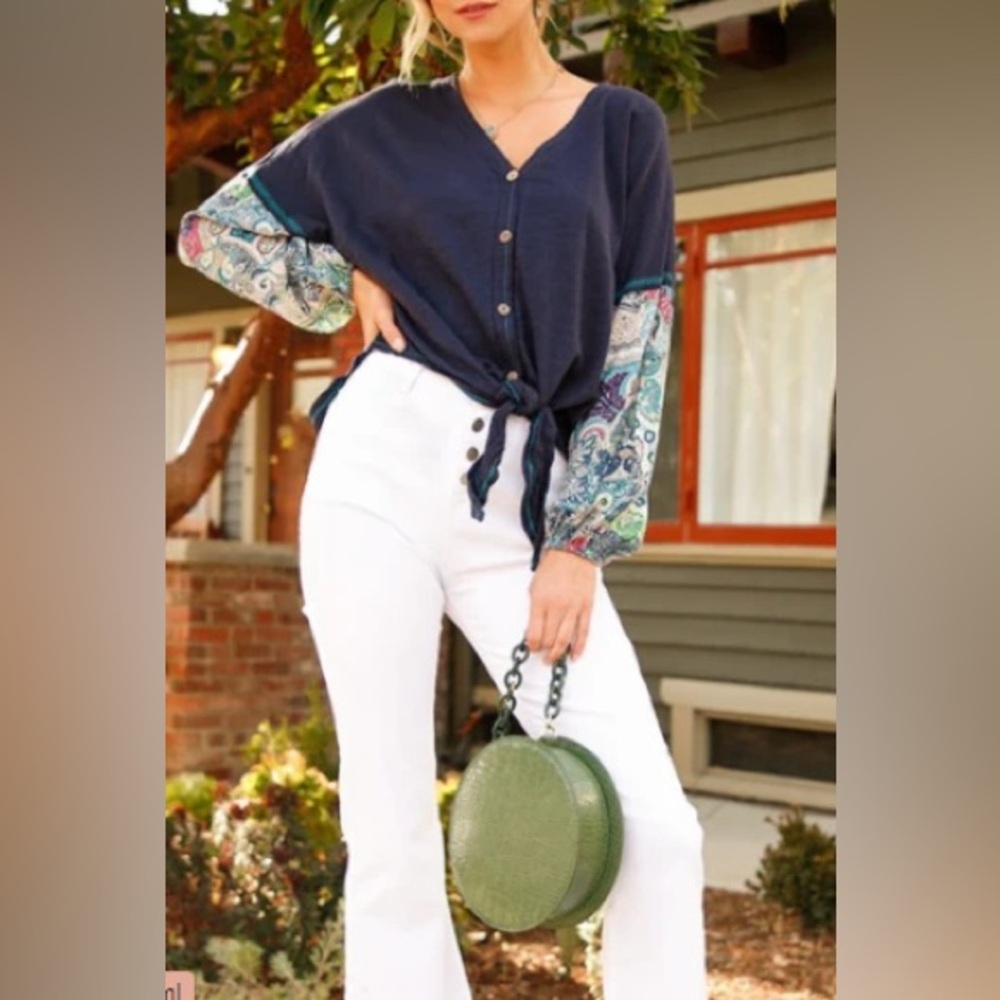 Umgee Paisley Puff Navy Tunic